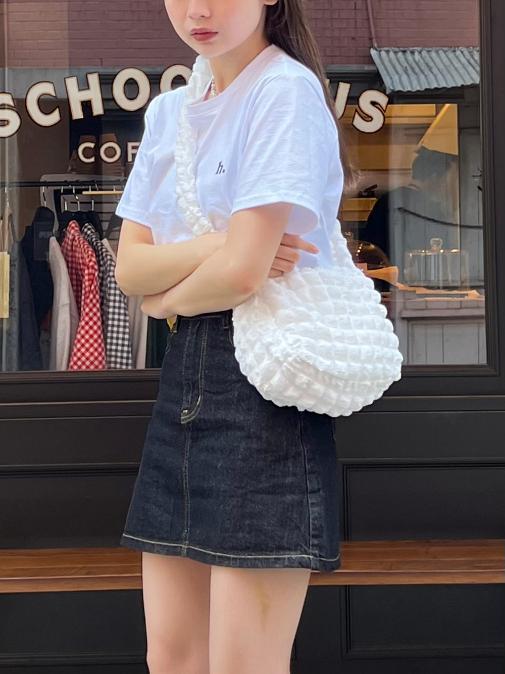 アイボリー エンボス加工 ショルダーバッグ エンボス加工ショルダーバッグ | レディースファッション通販 - DHOLIC