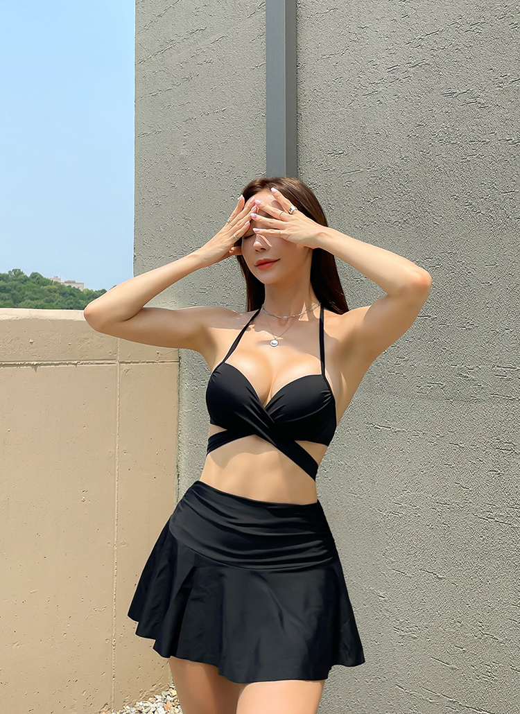 スカート付クロスストラップビキニ | レディースファッション通販 - DHOLIC