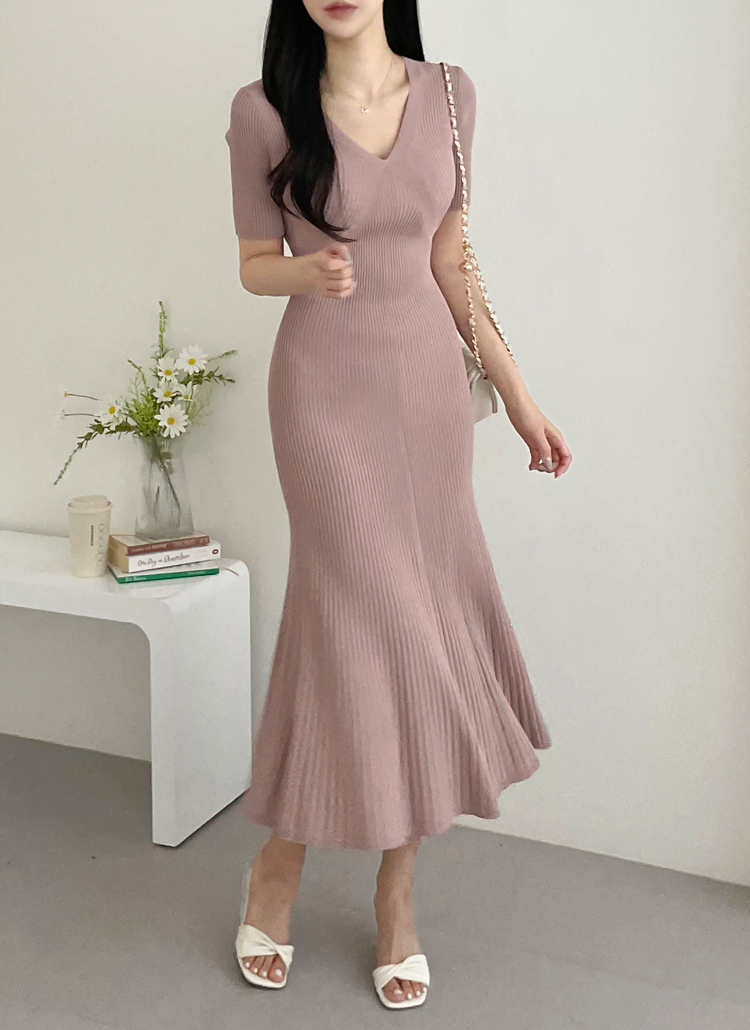 ワンピース ミモレ丈 マーメイド 半袖 Vネック 上品 韓国 SALE 楽天市場】韓国 ワンピース（ドレスのシルエットマーメイド