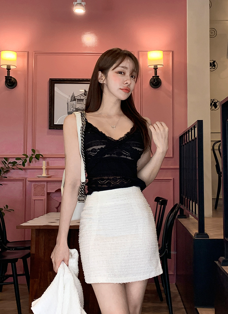 Vネックレースキャミソール | レディースファッション通販 - DHOLIC