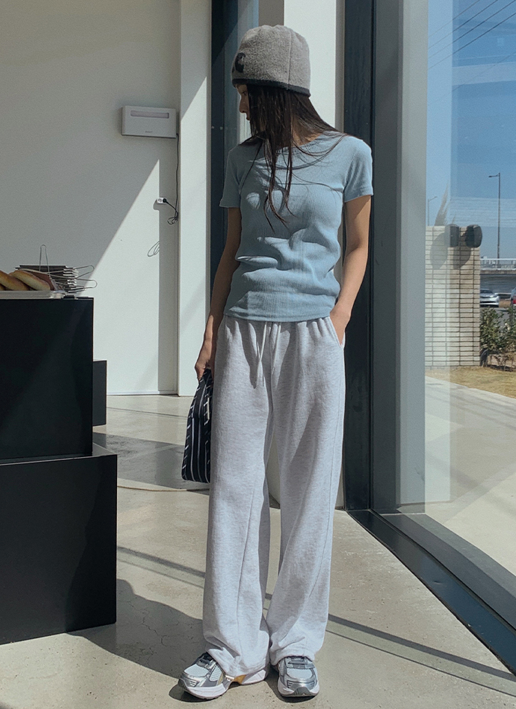 お洒落 綺麗め ストレート スエットパンツ 3色 楽天市場】スウェットパンツ レディース サイドラインパンツ