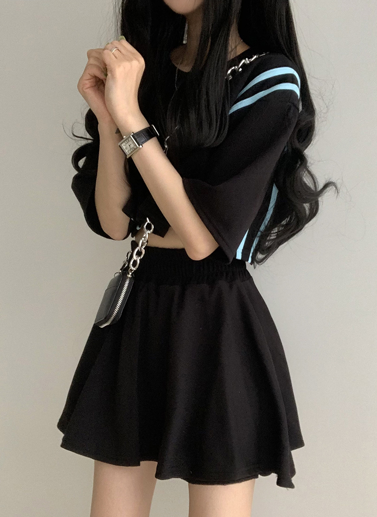 配色ツーライン半袖Tシャツ&スカートSETのサムネイル