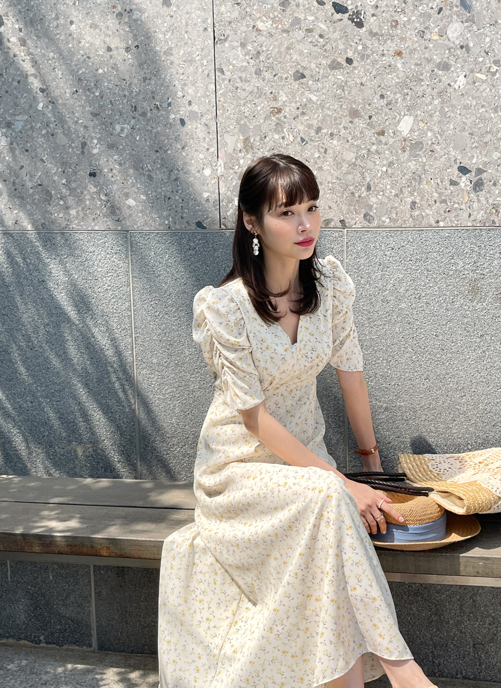シャーリングスリーブ花柄ワンピース | レディースファッション通販