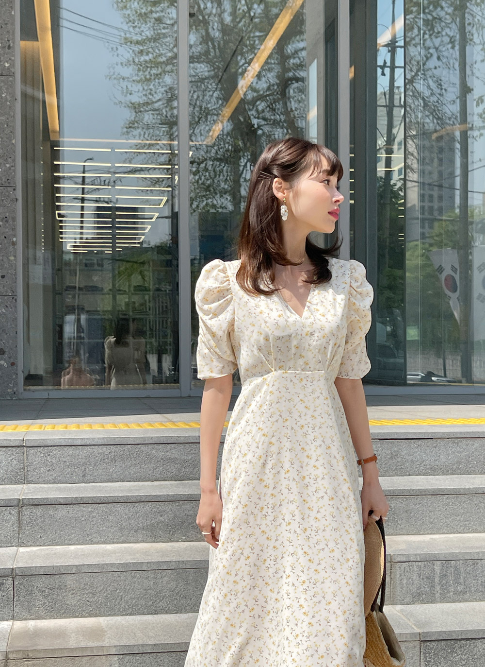 シャーリングスリーブ花柄ワンピース | レディースファッション通販