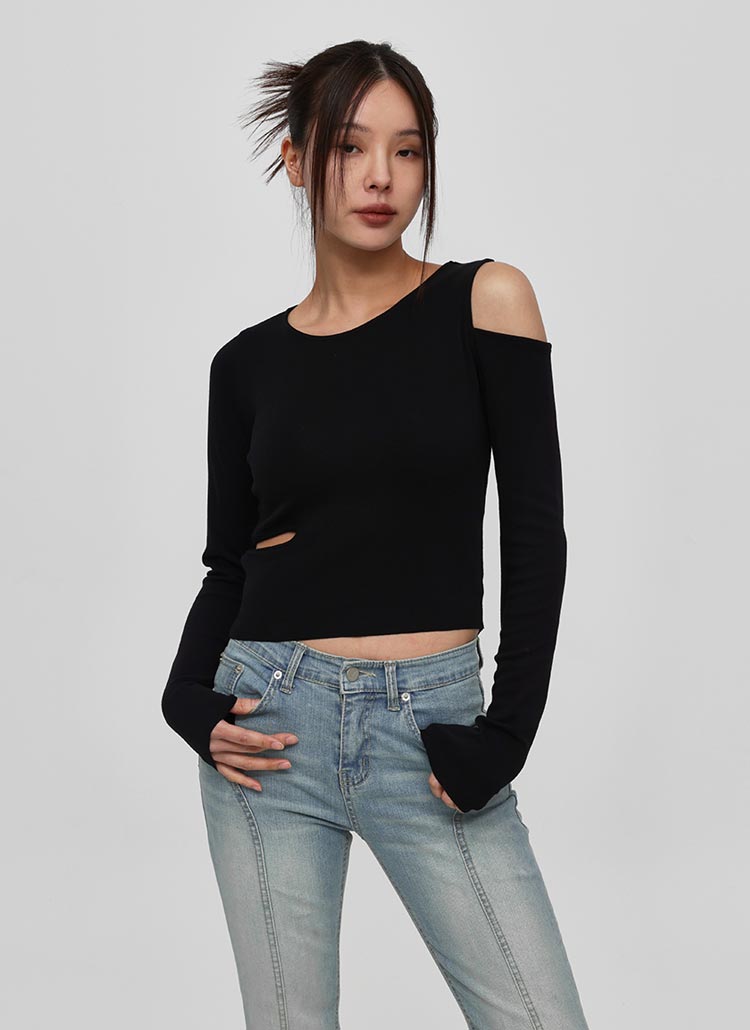 カットアウトクロップドTシャツのサムネイル