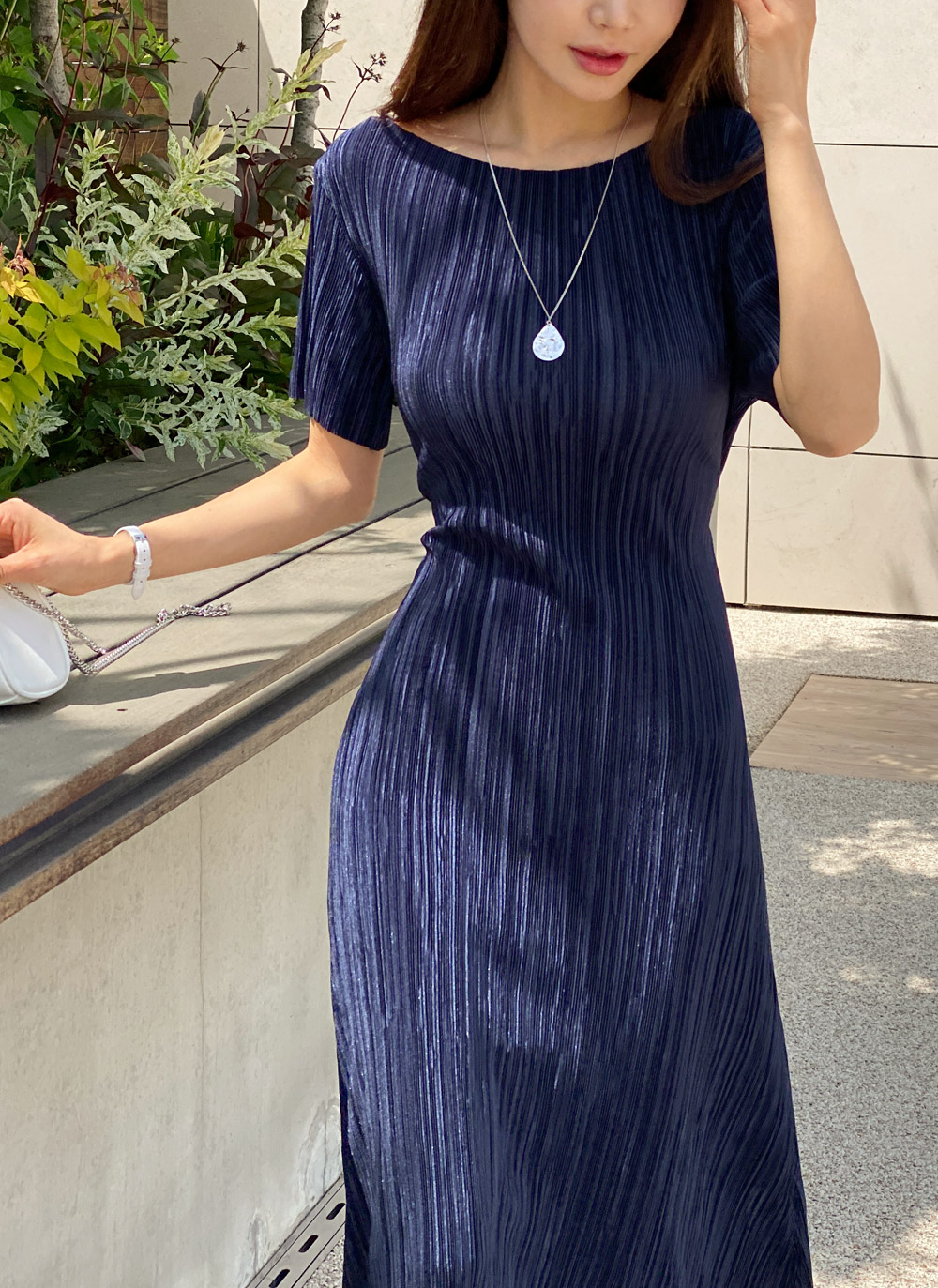 限定色あり]2WAYバックスリットプリーツワンピース | レディース