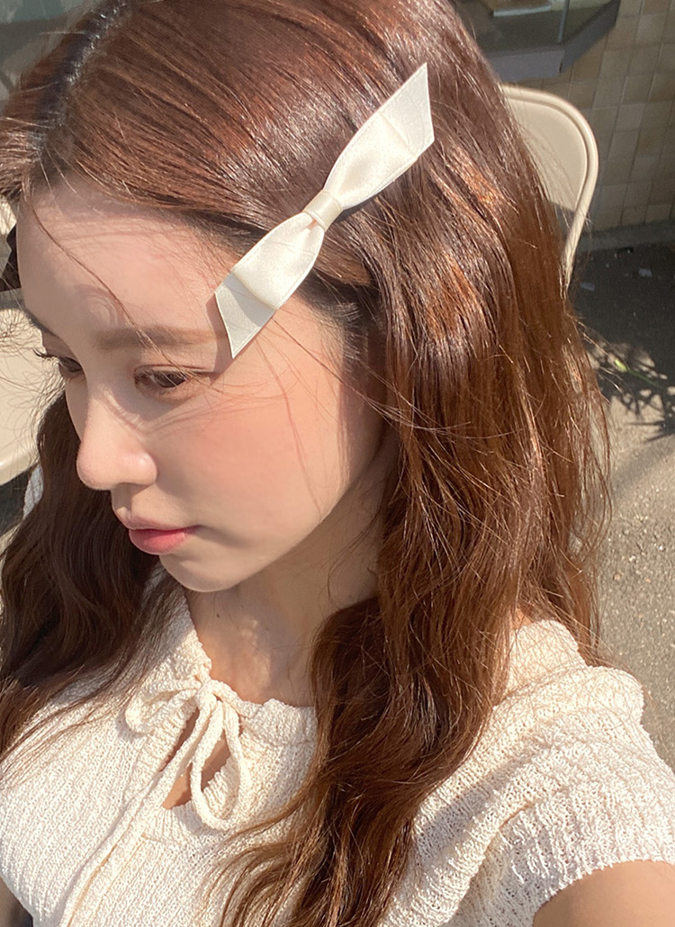 リボンヘアクリップのサムネイル