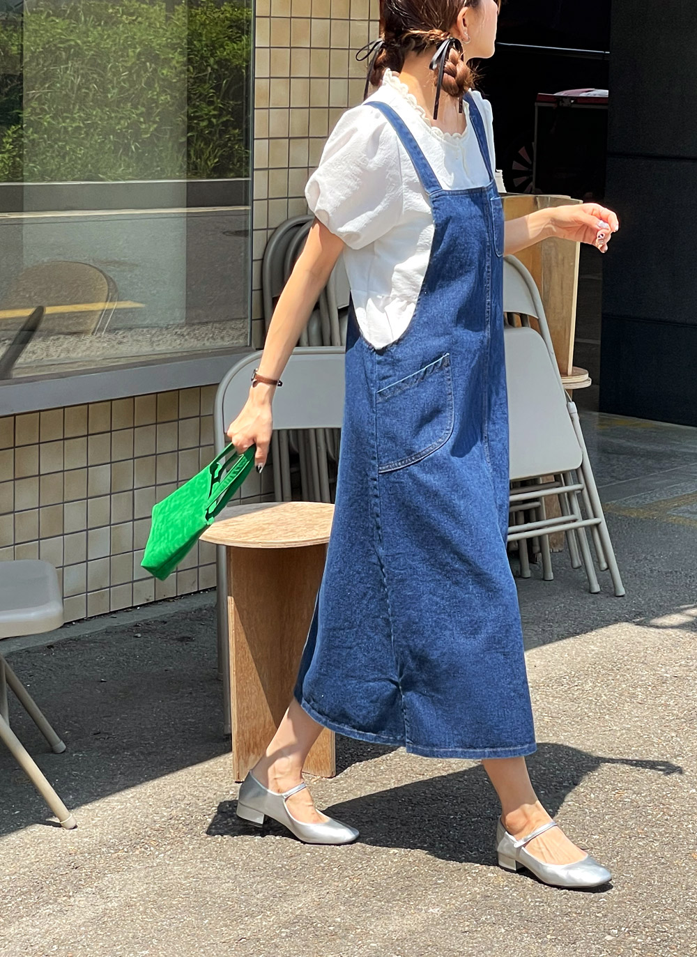 ルネ36美品ブローチ付ボーダーワンピース春夏ノースリーブ紺デニム白レディース デニムポケットノースリワンピース | レディースファッション通販 - DHOLIC
