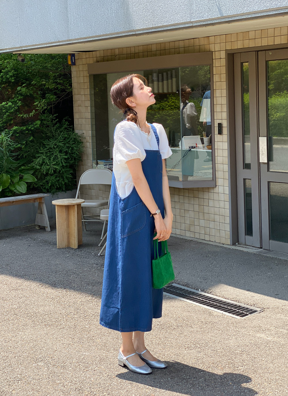 ルネ36美品ブローチ付ボーダーワンピース春夏ノースリーブ紺デニム白レディース デニムポケットノースリワンピース | レディースファッション通販 - DHOLIC