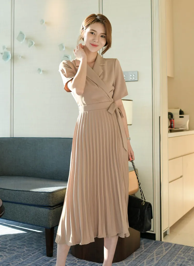 ウエストストラッププリーツカラーネックワンピース | baddiary | 詳細画像1