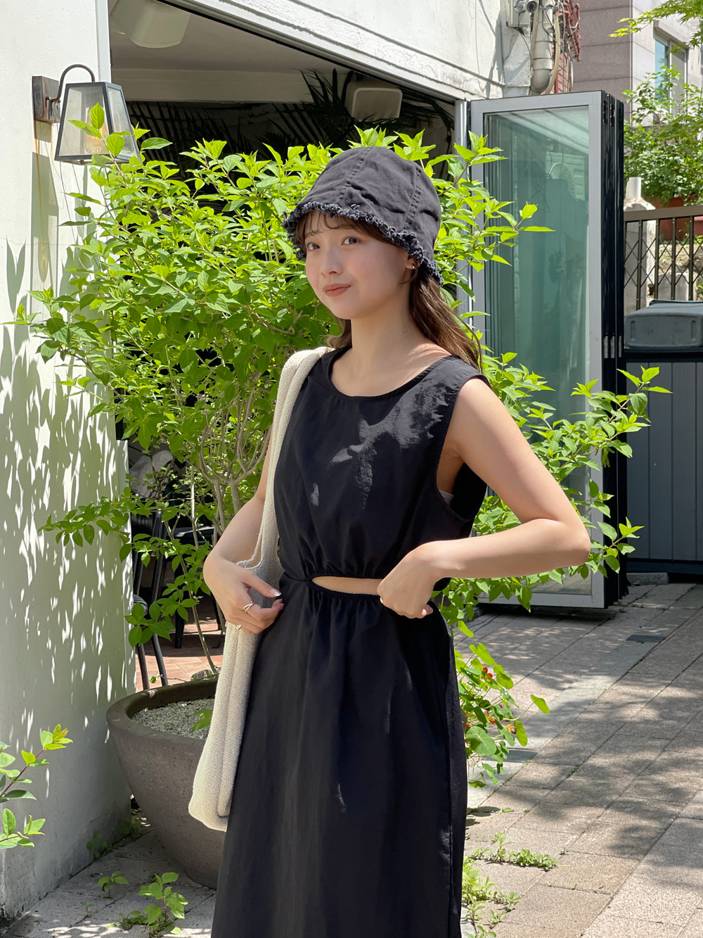 ウエストカットノースリーブワンピース | レディースファッション通販