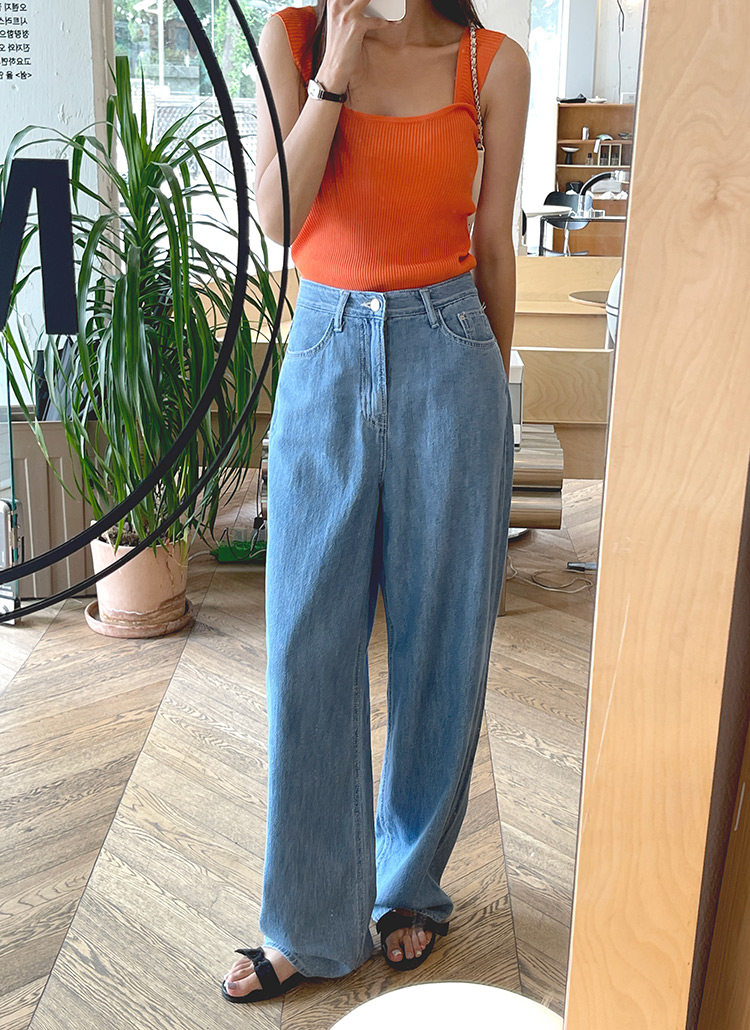 Toteme ライトブルー ワイドフレアデニム RESTOCKED △ wide flare denim「draping」#2875 【 blue