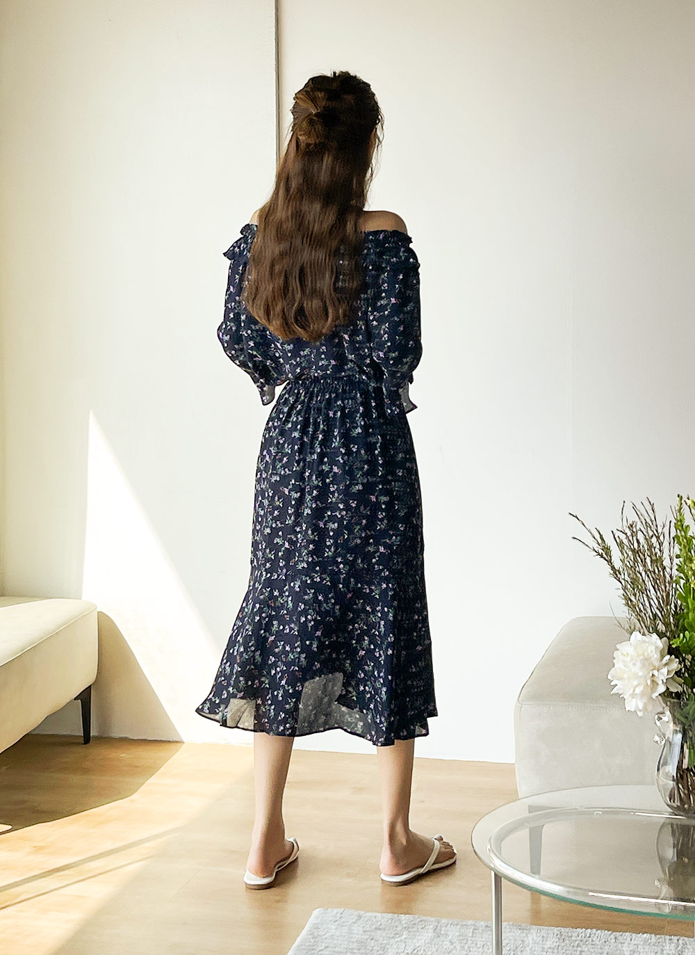 美品　familiar セットアップ　総柄　ブラウス　ワイドパンツ　花柄　リボン レディース セットアップ ワイドパンツ ノースリーブ 総柄 花柄