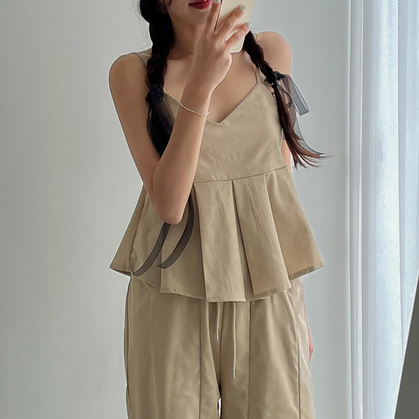 Vネックプリーツビスチェ&パンツSET | レディースファッション通販