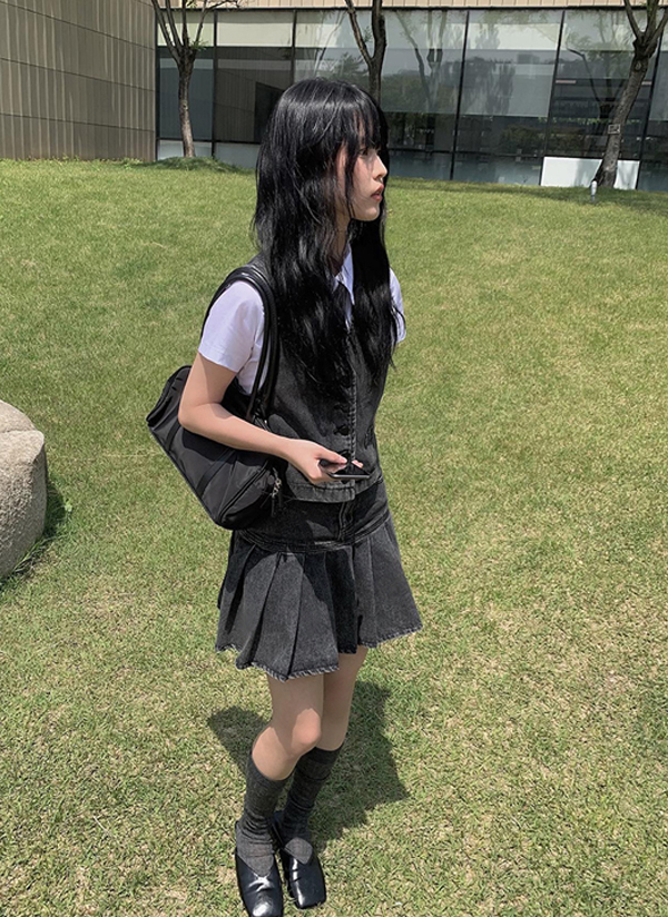 ブラックデニムベスト&スカートSETのサムネイル