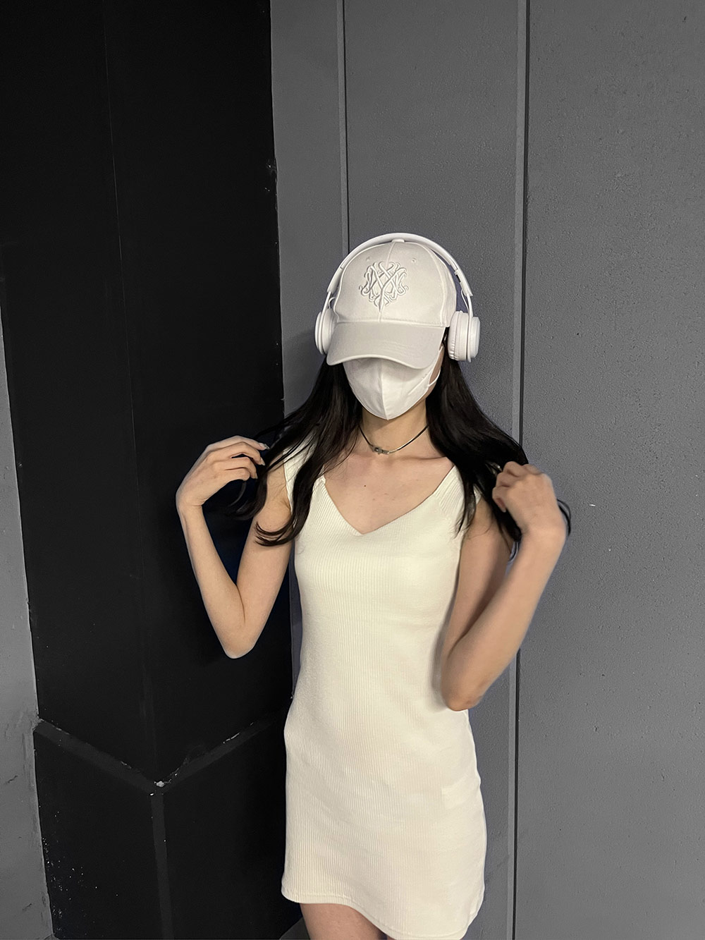 bibido ビビド　ミニワンピース　タンクトップ 大特価】アイボリー ドット柄 水玉柄 ラッフルフリル タンク