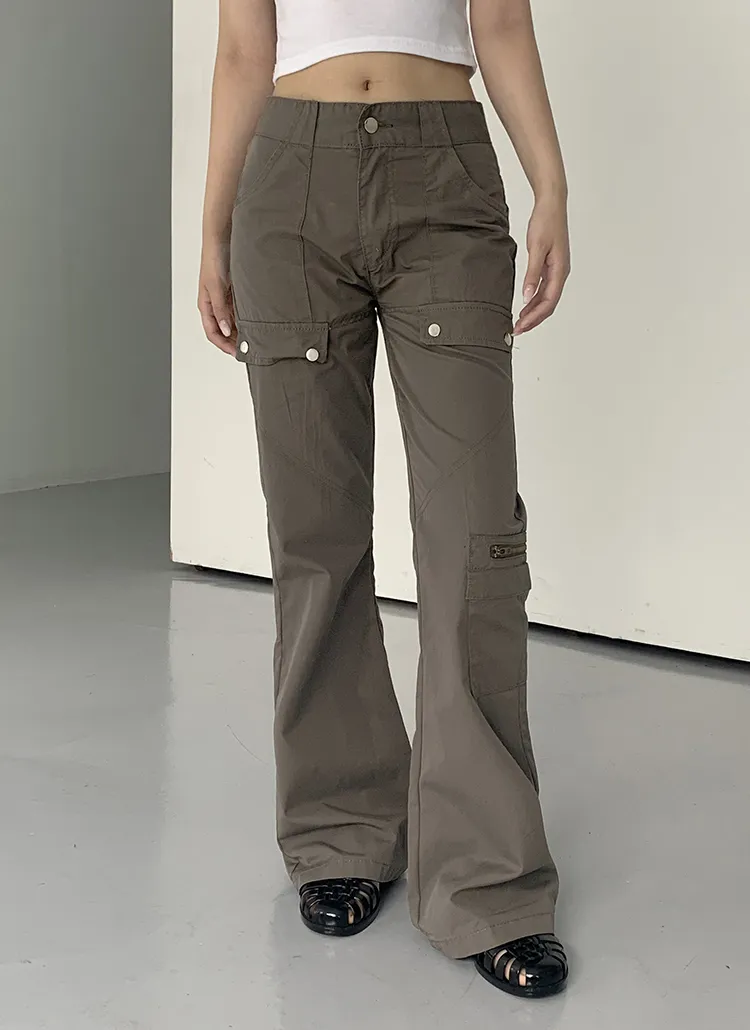 D&G　k3　カーゴパンツ　マルチポケット　ツイル地　カーキ 緑　46 マルチポケットカーゴパンツ（カーゴパンツ）｜OLIVE des OLIVE
