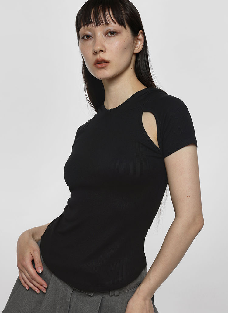 カットアウトフード半袖Tシャツのサムネイル