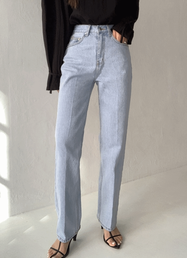 定価6万円　1piu1uguale3 センタープレス　ブルーデニム 定価6万円1piu1uguale3 センタープレスブルーデニム