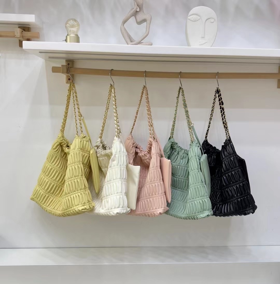 新品*限定品lureyouin ローズチェーンバッグ