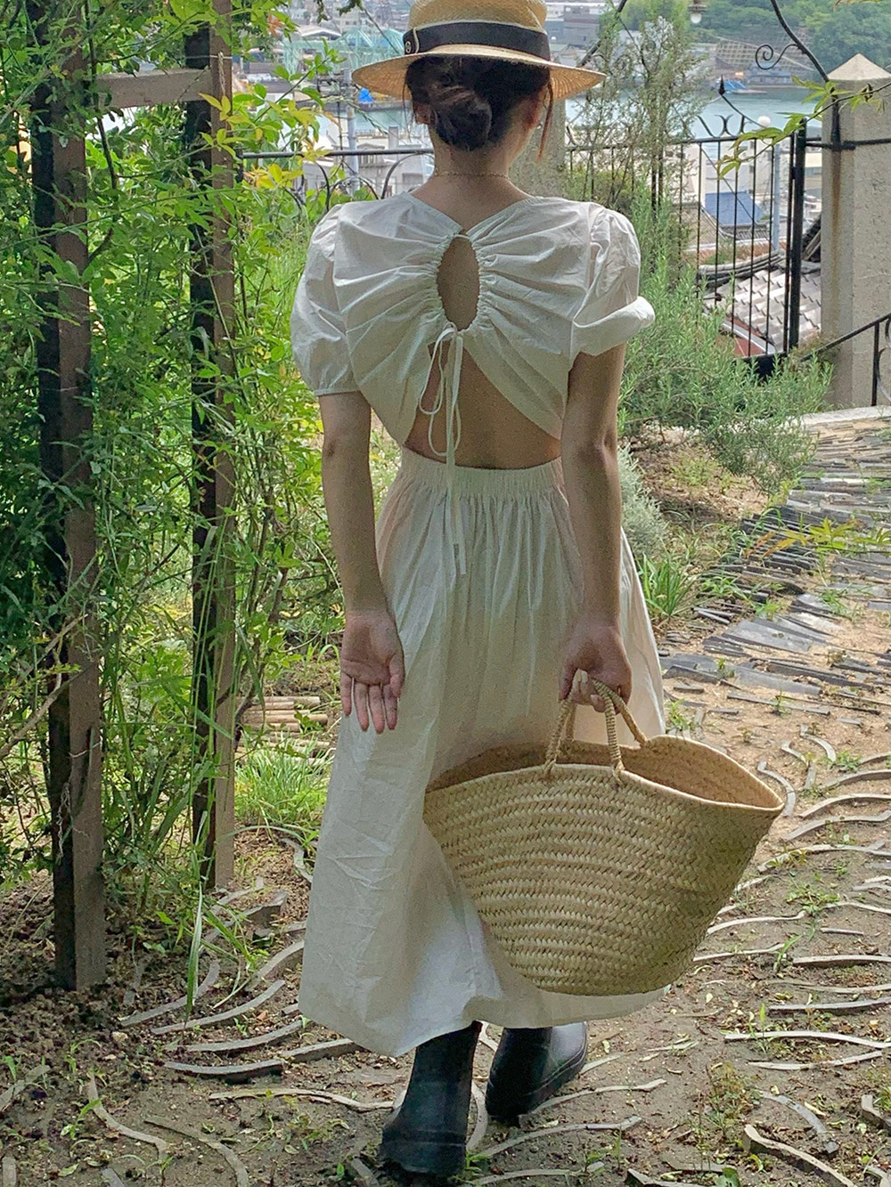 バックオープンワンピース | レディースファッション通販 - DHOLIC