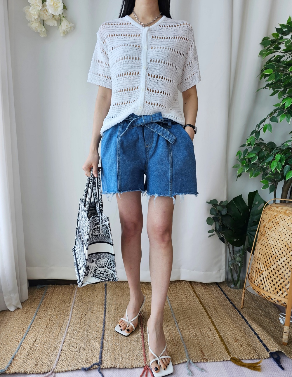ストラップ付カットオフデニムショートパンツ | レディース