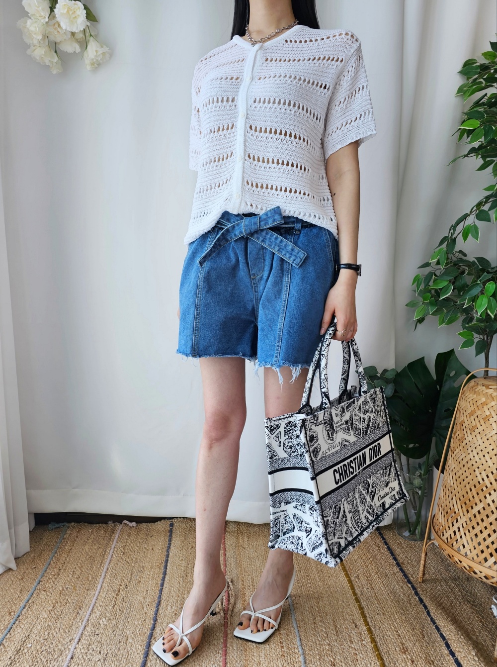 ストラップ付カットオフデニムショートパンツ | レディース