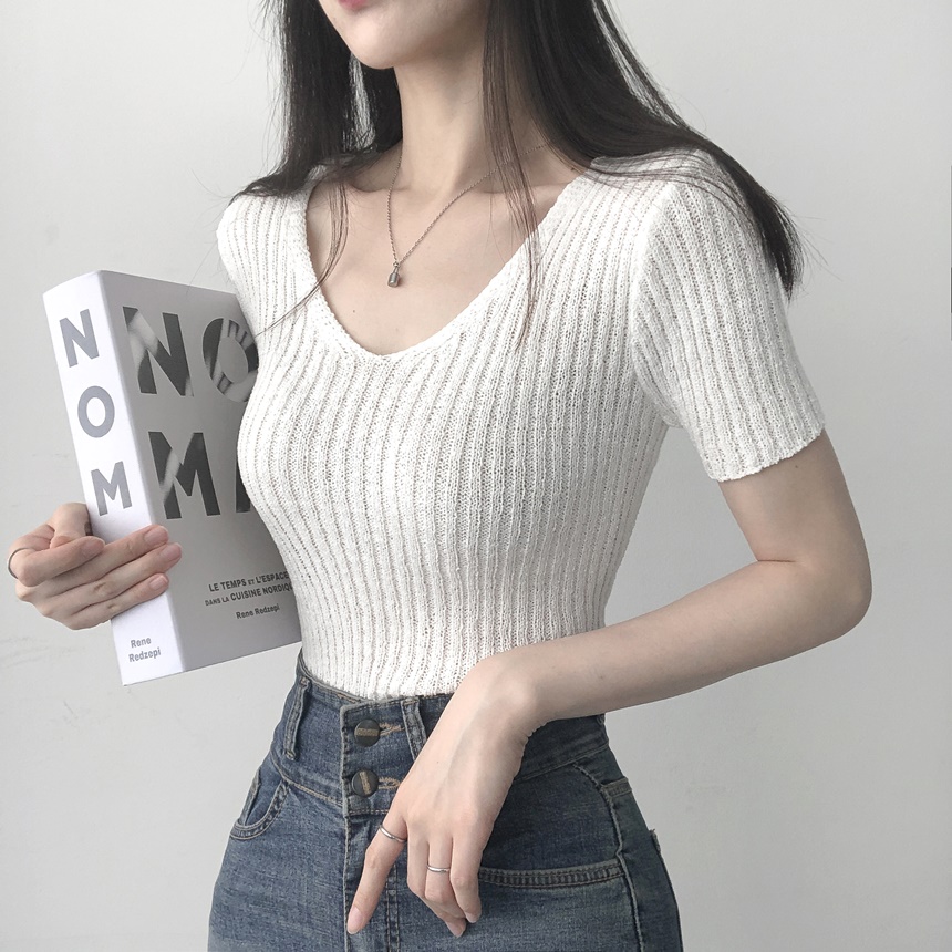 ルネの半袖カーディガン♡クリーニング屋にて済 そぐわない
