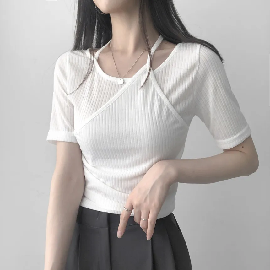 ホルターネッククロップTシャツ | lilisense | 詳細画像1