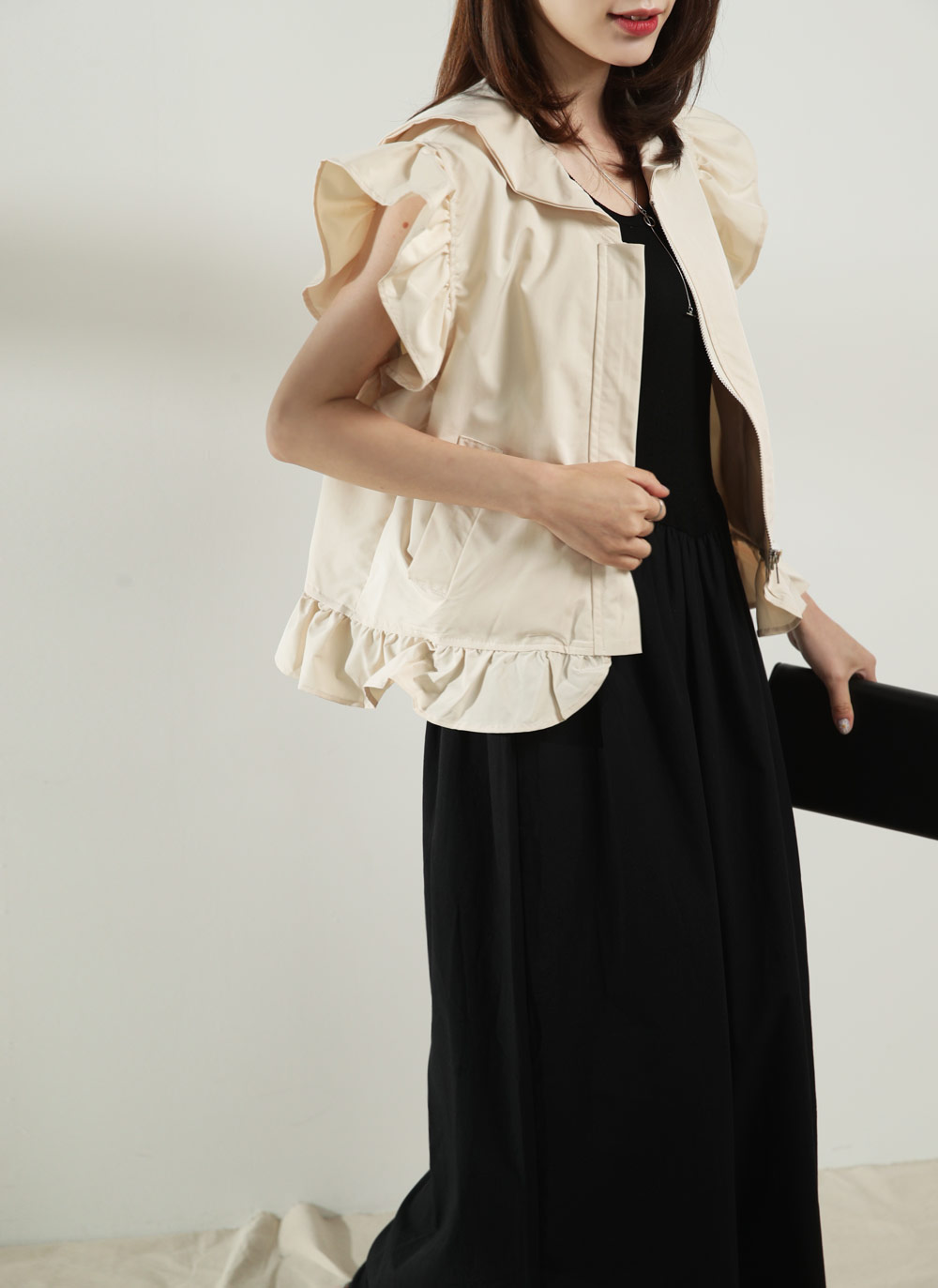 ビュルデサボン Lacextulle フリルベスト bulle de savon（ビュルデサボン）の「Lace×tulle frill ベスト
