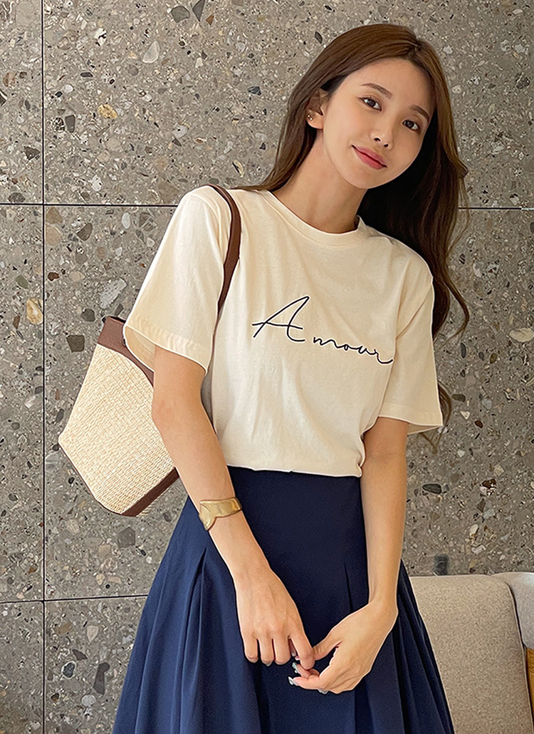 tシャツ 刺繍ロゴ　半袖TEE レディース ANGIE tシャツ フロント ワンポイント 刺繍 ロゴ Tシャツ（半袖
