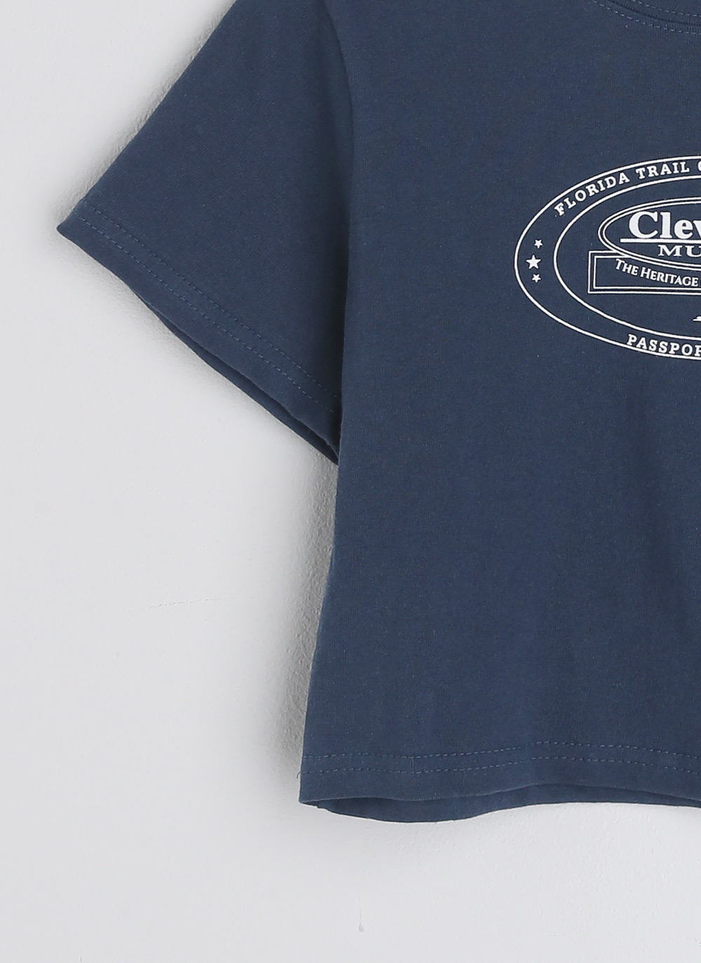 [DEWL] ハートレタリング スリムクロップTシャツ レタリングクロップドスリムTシャツ | レディースファッション