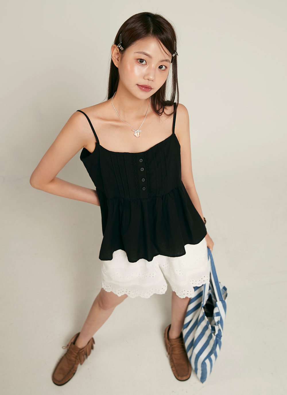 新品 BEEDEN ブラックショートパンツ アイレットデザイン アイレットレースショートパンツ | レディースファッション通販 - DHOLIC