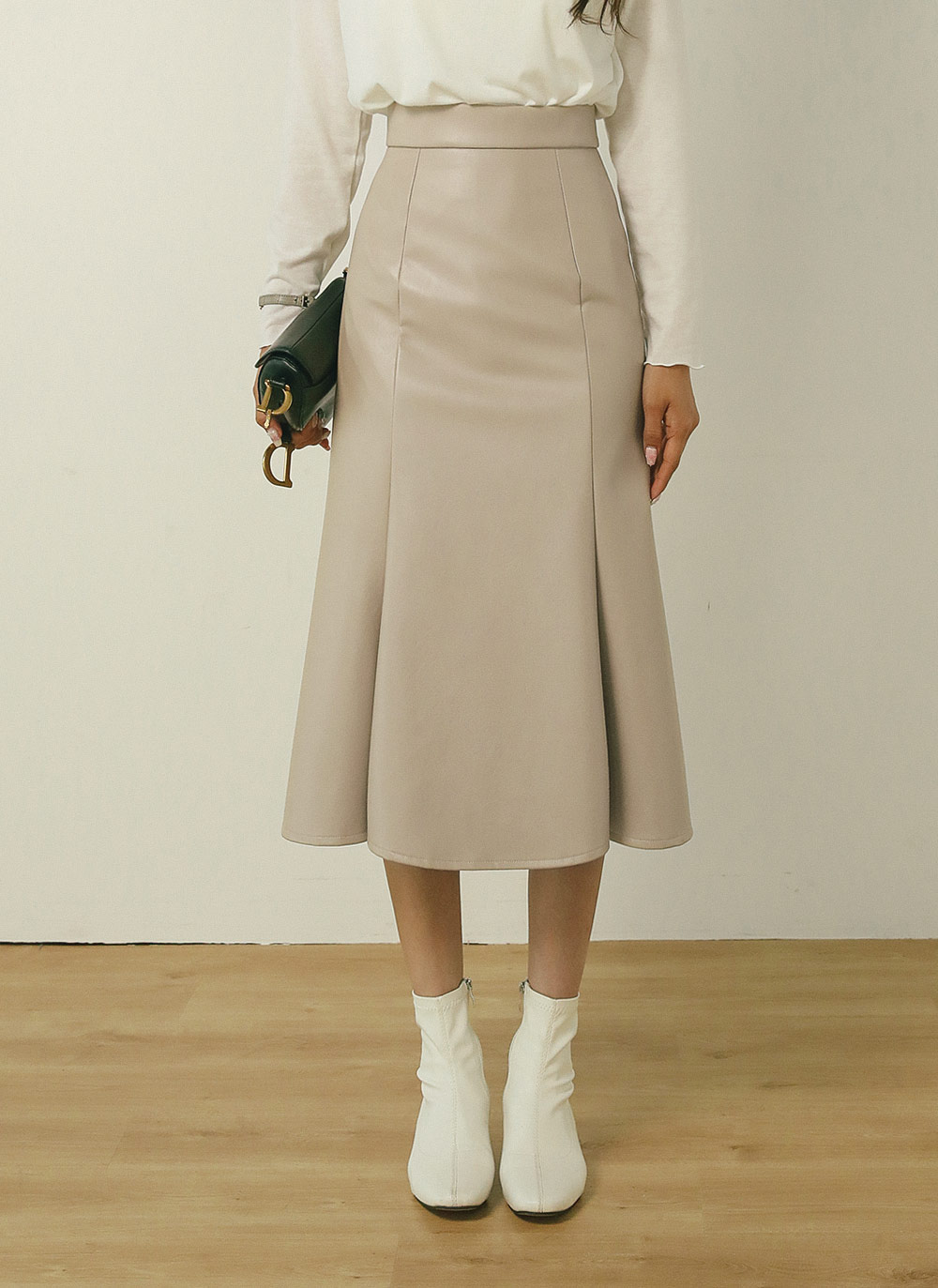 Christian Dior(クリスチャンディオール) / ミディマーメイド