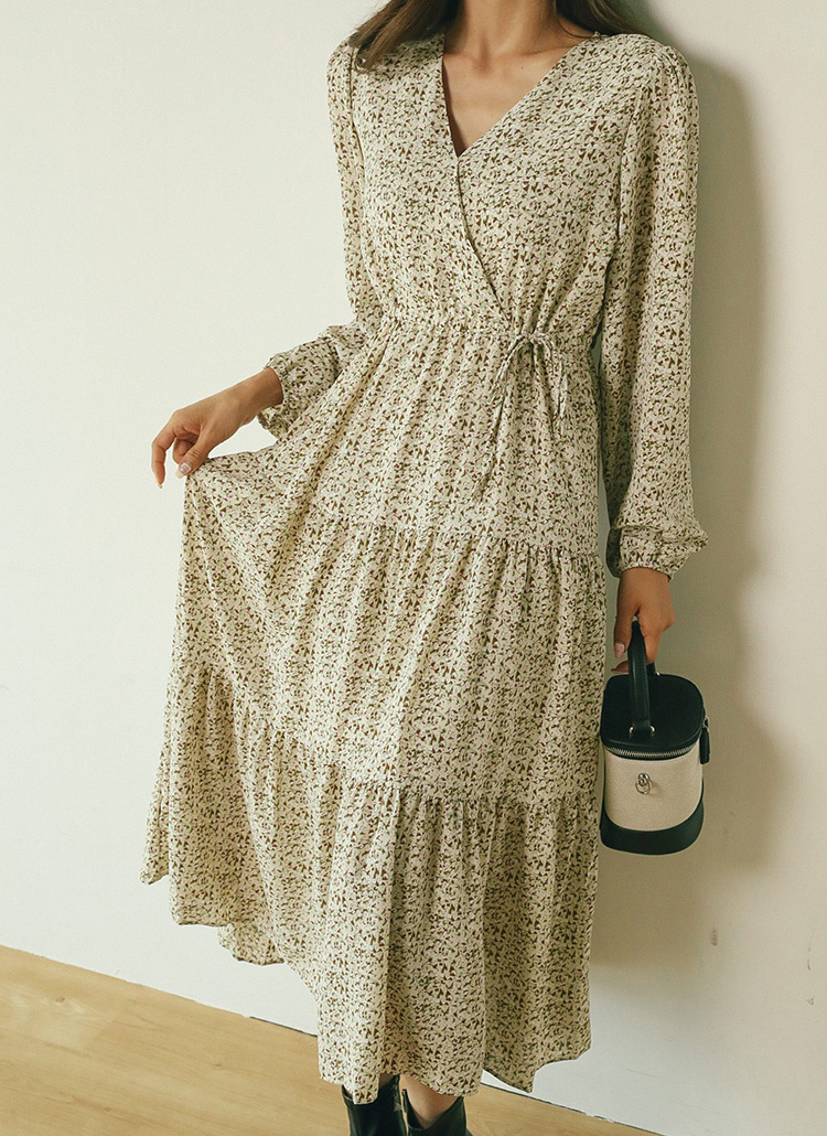 ストリング付花柄ティアードワンピース | レディースファッション通販