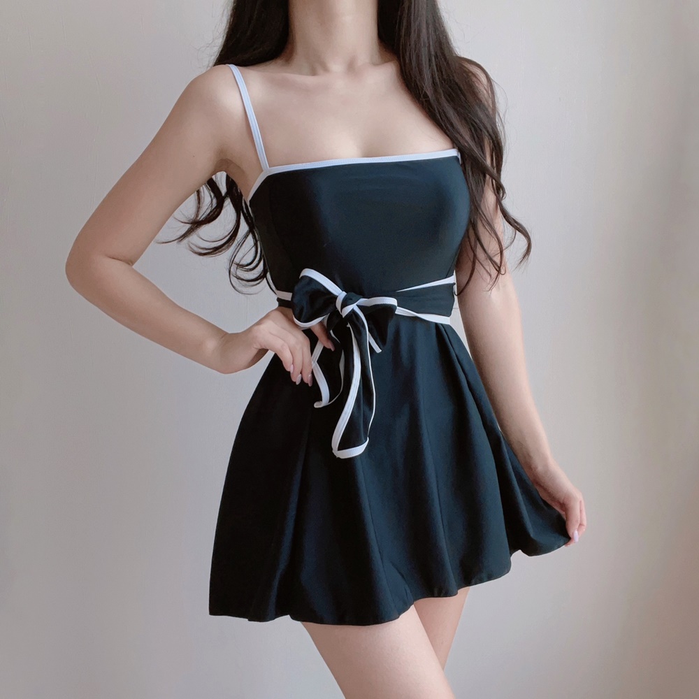 【lapidos美品】黒のストラップ付きワンピース水着 ストラップ付配色ワンピース水着 | レディースファッション通販