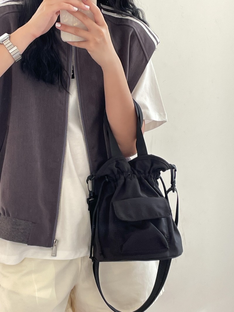 【LYN】Papillon M バケットバッグ ブルーバリエーション2 กระเป๋าทรงถัง Papillon M : ร้านลินออนไลน์อย่างเป็นทางการ