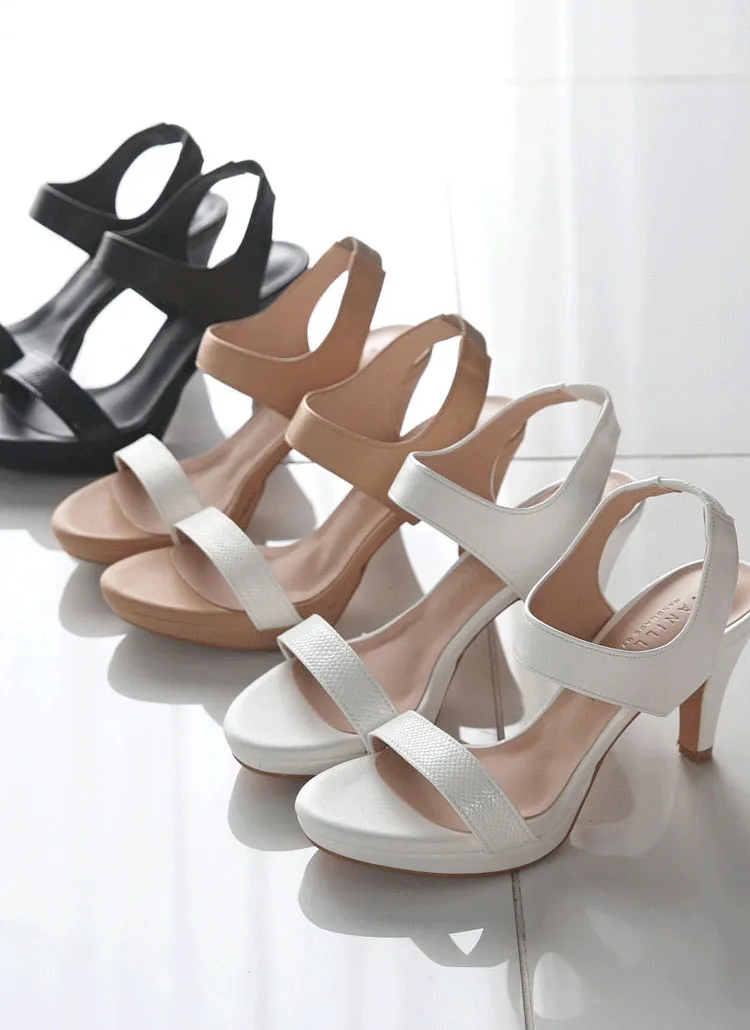 パイソンフェイクレザーサンダル | VANILLASHU | 詳細画像1