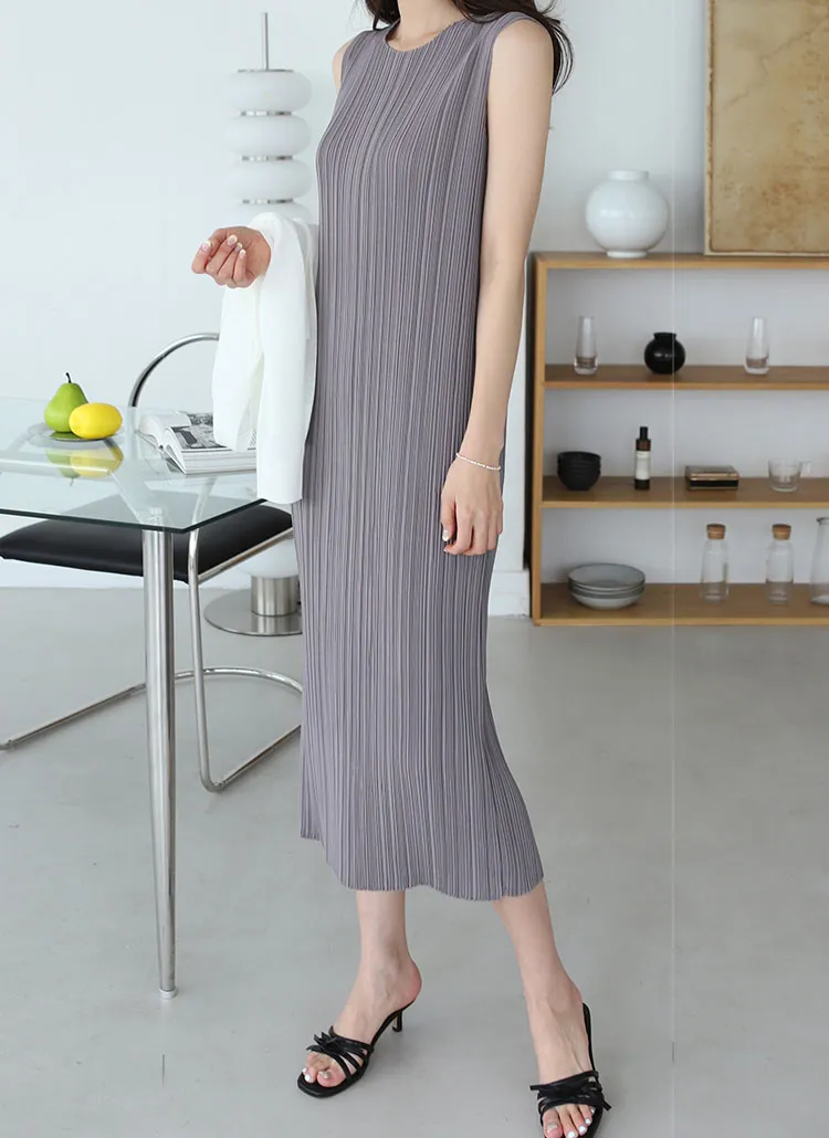 プリーツノースリーブワンピース | indibrand | 詳細画像1