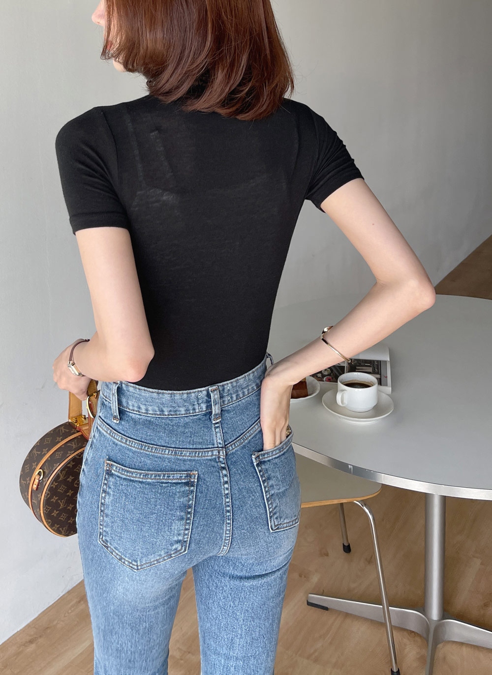 PLEATS PLEASE メタリック加工 ハイネック アームウォーマー付き
