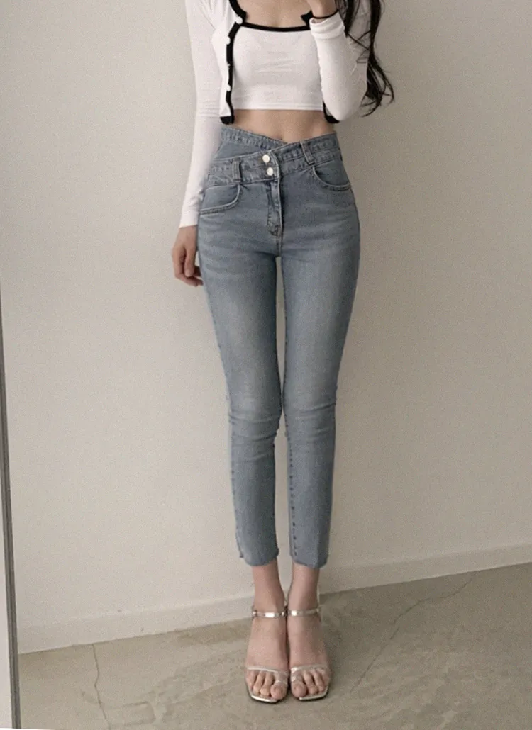 アンバランスダブルボタンタイトデニムパンツ | JESSIYA | 詳細画像1