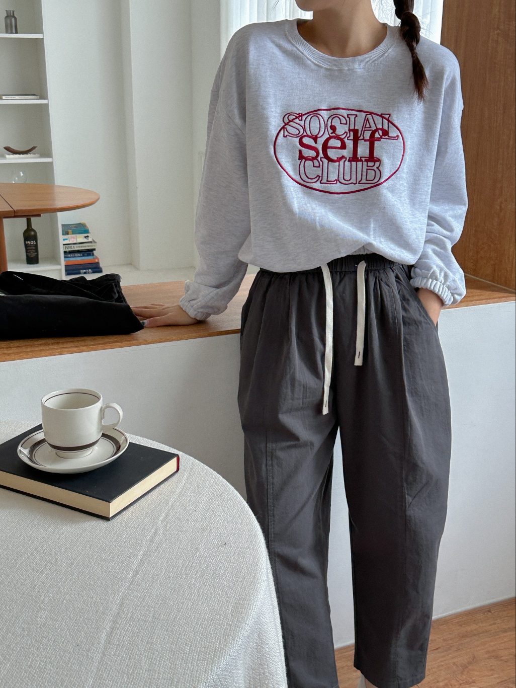 英字刺繍ゴムヘムスウェット | レディースファッション通販 - DHOLIC