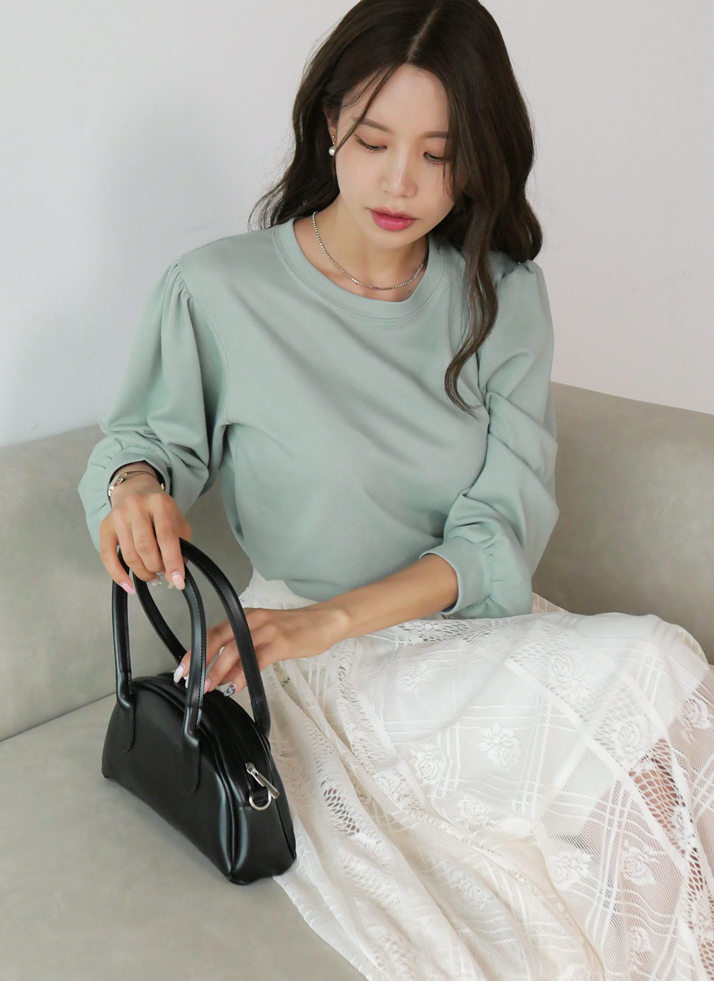 ギャザーパフラウンドTシャツ | DHOLIC | 詳細画像4