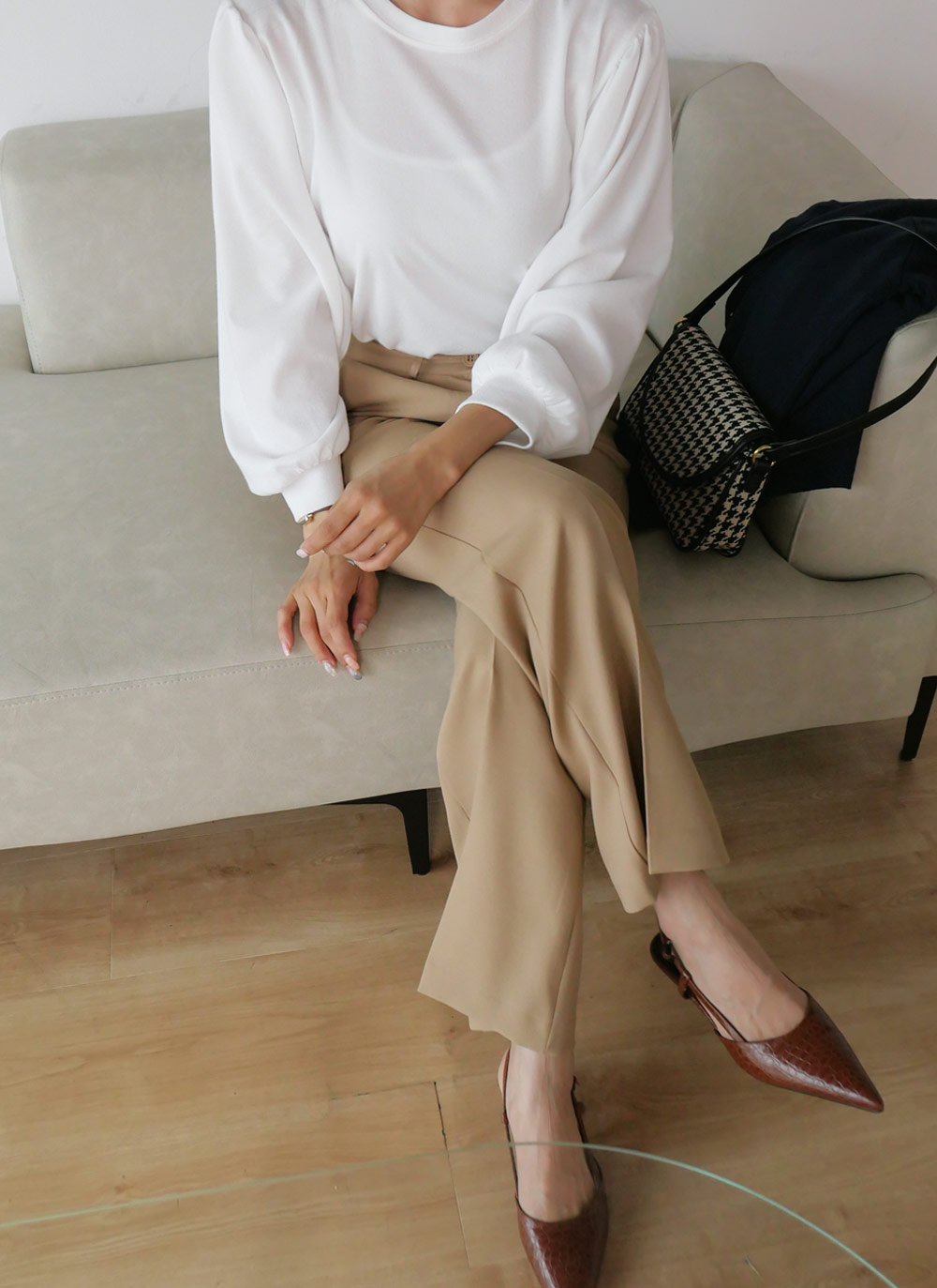 ギャザーパフラウンドTシャツ | DHOLIC | 詳細画像15