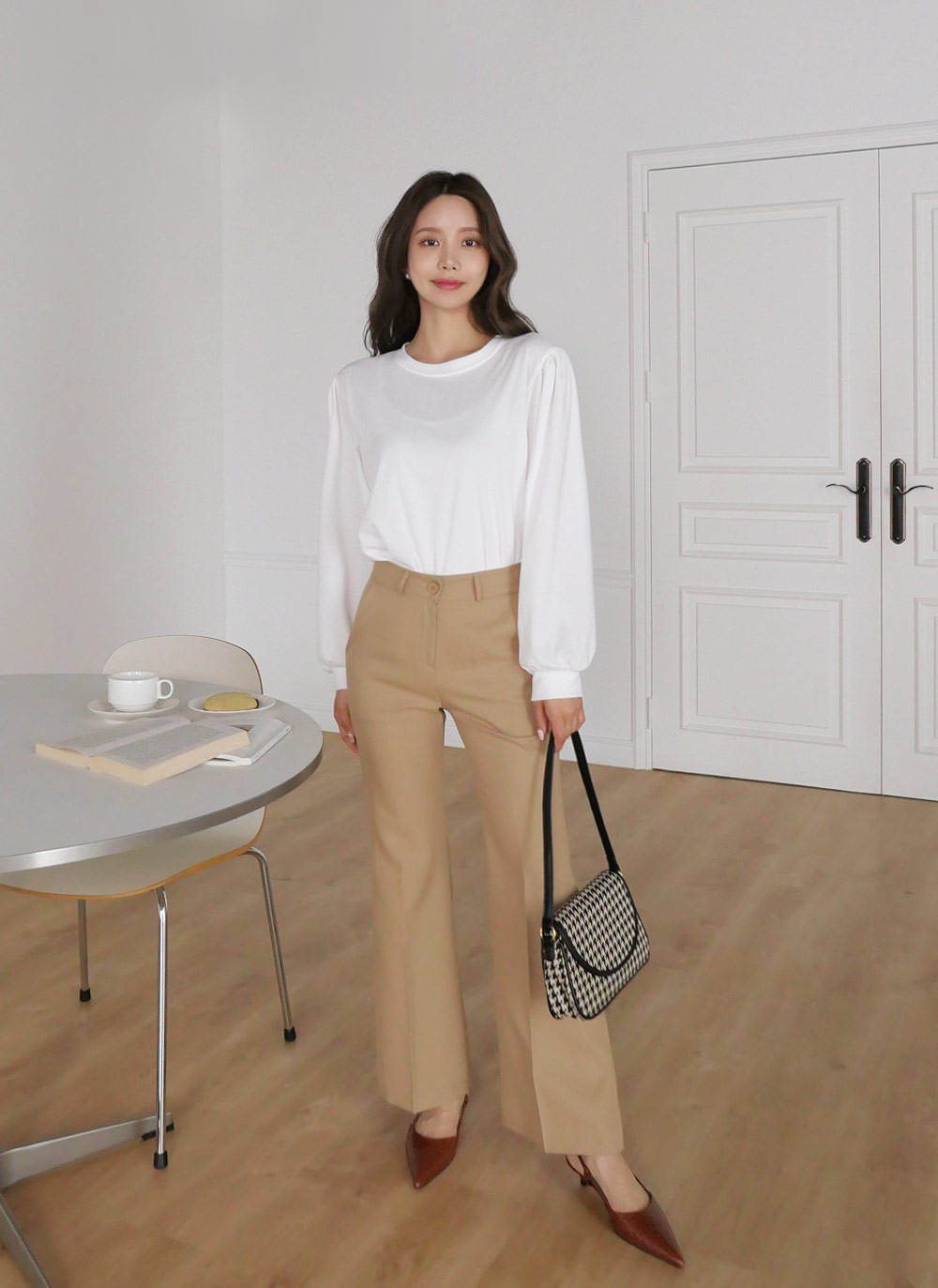 ギャザーパフラウンドTシャツ | DHOLIC | 詳細画像17