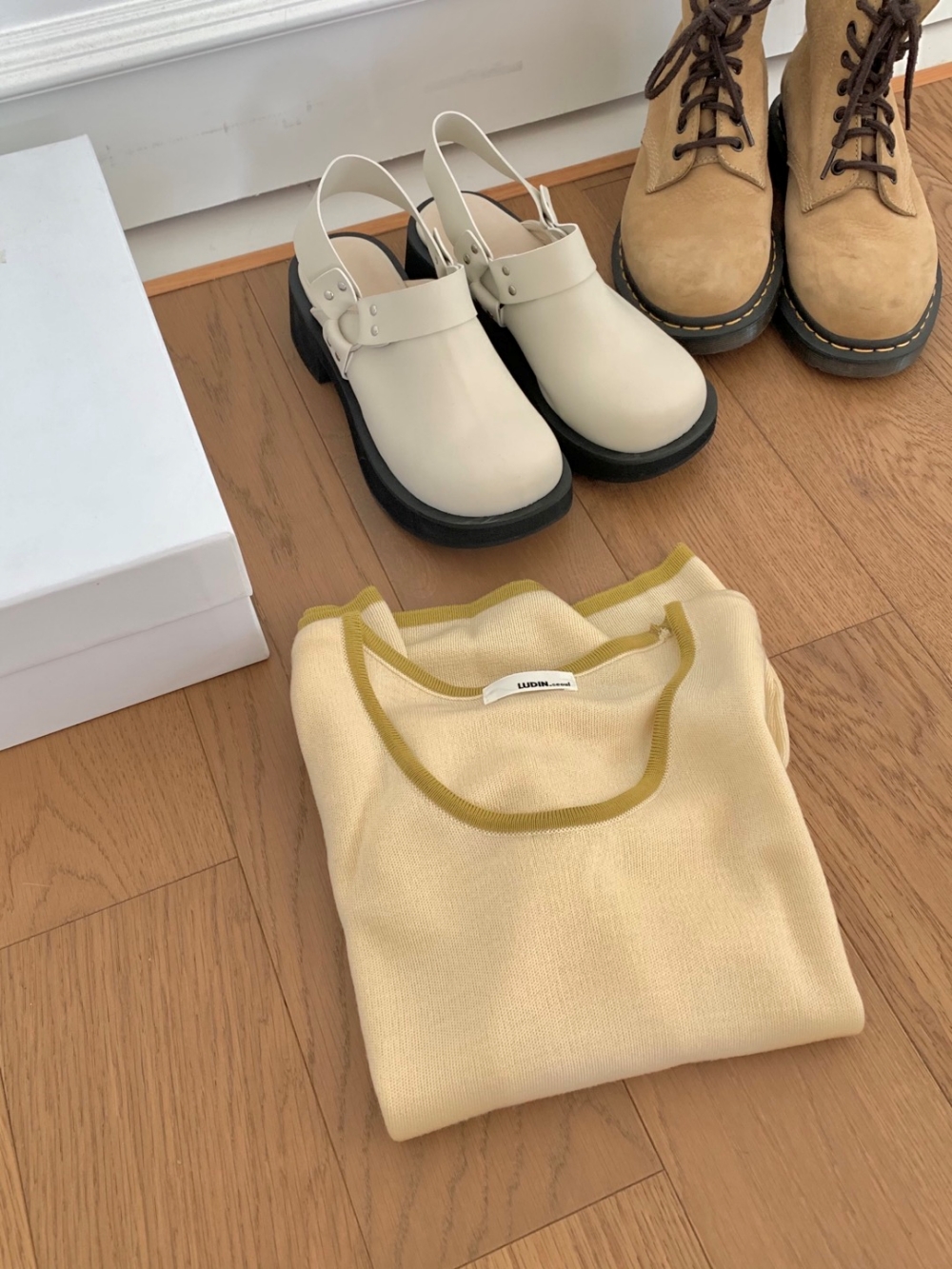 パイピングラウンドネックニット | 詳細画像34