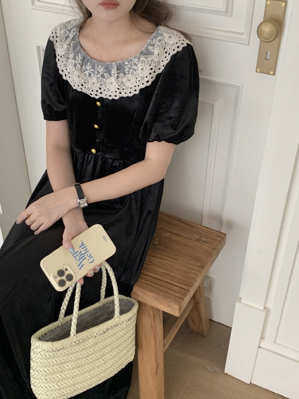 レースネックベロアパフワンピース | レディースファッション通販 - DHOLIC