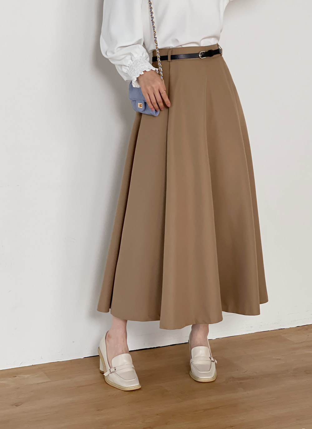 アル様ベージュ1スカート 1697154_25341759_k6.jpg?f=webp