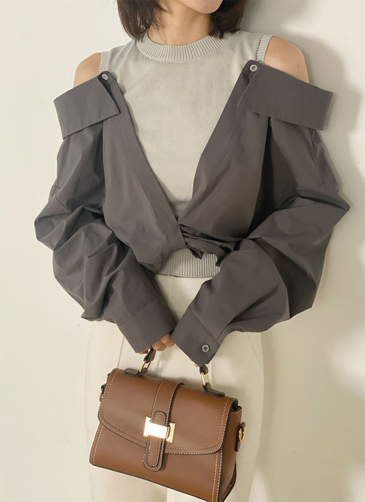 SNIDEL 24AW オフショルニットレイヤードシャツ SNIDEL（スナイデル）の「オフショルニットレイヤードシャツ
