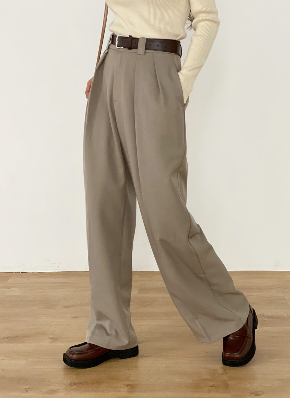 ベルト付ツータックスラックス | レディースファッション通販 - DHOLIC